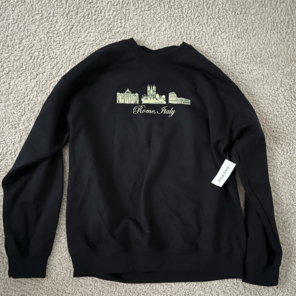 Never worn M/L PacSun crewneck!!